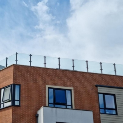 Glazed-Balcony-Enclosure-Speedfab-01